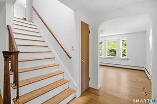 24 Amos St, Hamden, CT 06518 - Photo 14