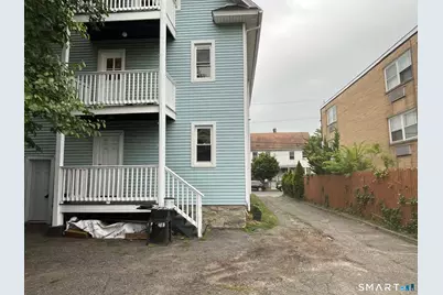 415 Willow Street, Bridgeport, CT 06610 - Photo 22