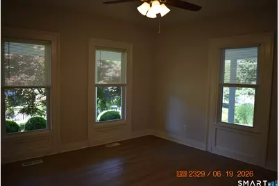 402 West Main Street, Cheshire, CT 06410 - Photo 10