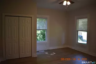 402 W Main St, Cheshire, CT 06410 - Photo 12