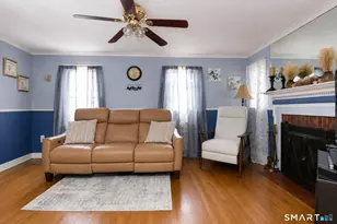 242 Victoria Rd, Hartford, CT 06114 - Photo 8