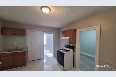 495 East Street #1st Floor, New Haven, CT 06511 - Photo 4