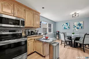 92 Burwood Ave, Stamford, CT 06902 - Photo 6