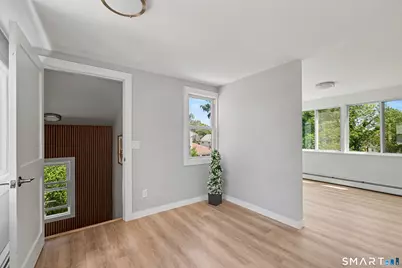 92 Burwood Avenue, Stamford, CT 06902 - Photo 24