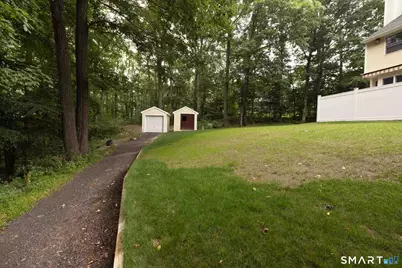 27 Hearthstone Drive, Barkhamsted, CT 06063 - Photo 10