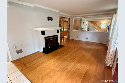 5 Knollwood Terrace East, Shelton, CT 06484 - Photo 4