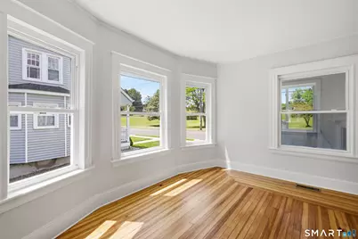 208 Hart Street, New Britain, CT 06052 - Photo 10