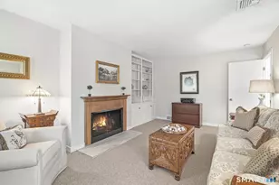 109 Field Point Dr, Fairfield, CT 06824 - Photo 14
