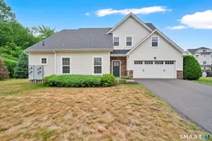 105 Pepin Pl, South Windsor, CT 06074 - Photo 2
