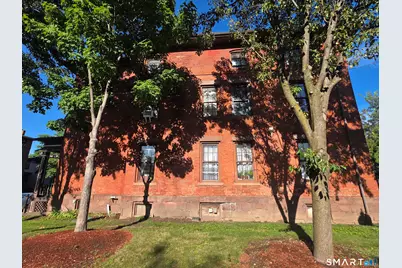 31 Alden Street #B, Hartford, CT 06114 - Photo 12