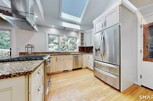 285 Wooding Hill Rd, Bethany, CT 06524 - Photo 4