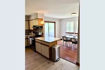 69 Northwest Drive #60, Plainville, CT 06062 - Photo 8