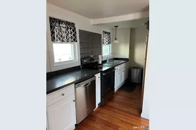48 Lawrence Avenue, Milford, CT 06460 - Photo 4