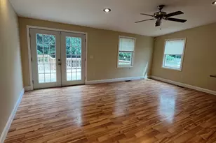 67 Horton Ave, Meriden, CT 06450 - Photo 8
