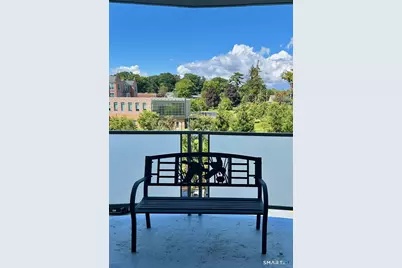 1 Strawberry Hill Court #3F, Stamford, CT 06902 - Photo 4