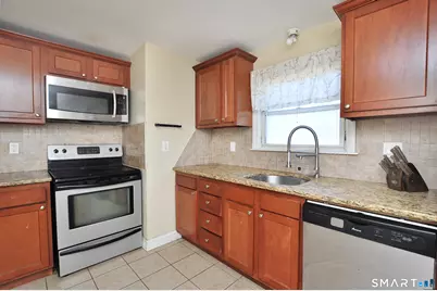 103 West Center Street, Manchester, CT 06040 - Photo 14