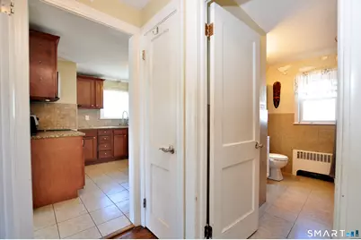 103 West Center Street, Manchester, CT 06040 - Photo 18