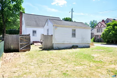103 West Center Street, Manchester, CT 06040 - Photo 4