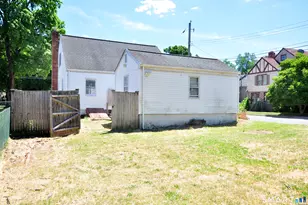 103 W Center St, Manchester, CT 06040 - Photo 4