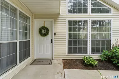 5 Carriage Crossing Lane #5, Middletown, CT 06457 - Photo 2