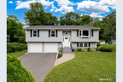 185 Tanglewood Drive, Hamden, CT 06518 - Photo 2