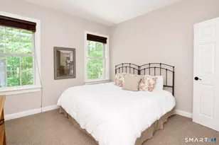 6 Ronan Way, Simsbury, CT 06070 - Photo 20