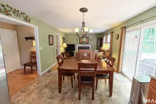 21 Hillcrest Ave, Meriden, CT 06451 - Photo 12