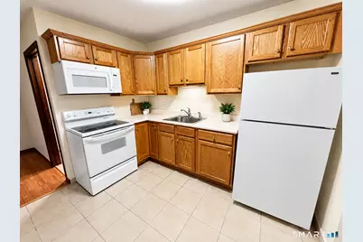 185 Scott Road #1-D, Waterbury, CT 06705 - Photo 2