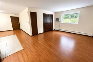 185 Scott Rd, Waterbury, CT 06705 - Photo 4
