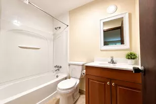 185 Scott Rd, Waterbury, CT 06705 - Photo 6