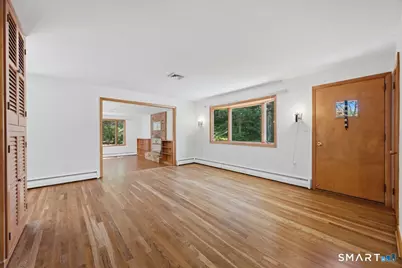 8 Roxbury Court, East Lyme, CT 06357 - Photo 22