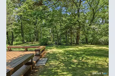 8 Roxbury Court, East Lyme, CT 06357 - Photo 32
