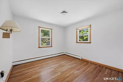 8 Roxbury Court, East Lyme, CT 06357 - Photo 26