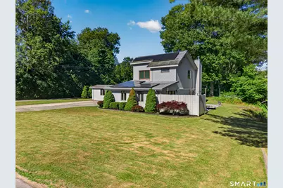 10 Herster Drive, East Lyme, CT 06357 - Photo 2