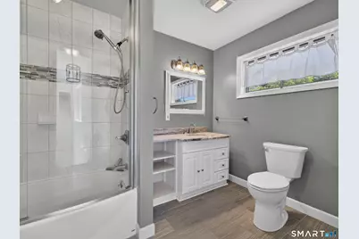 10 Herster Drive, East Lyme, CT 06357 - Photo 30