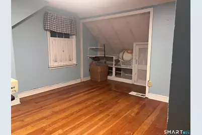 421 Wakelee Avenue, Stratford, CT 06614 - Photo 10
