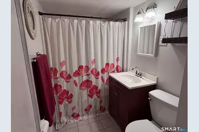 421 Wakelee Avenue, Stratford, CT 06614 - Photo 14