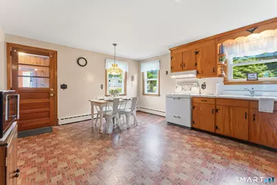 87 Lewis Street, Middletown, CT 06457 - Photo 8