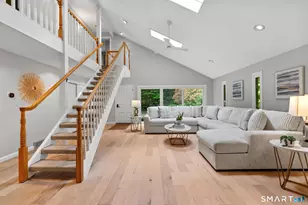 12 Linda Ln, Simsbury, CT 06070 - Photo 2