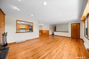 120 Burban Dr, Branford, CT 06405 - Photo 4