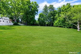 17 Kenilworth Terrace, Greenwich, CT 06830 - Photo 2