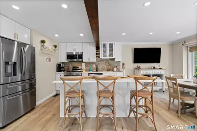 81 Sandpiper Crescent #81, Milford, CT 06460 - Photo 8
