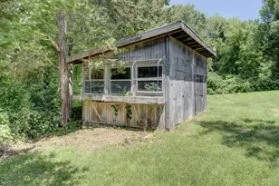 210 Pratt St, Southington, CT 06489 - Photo 8