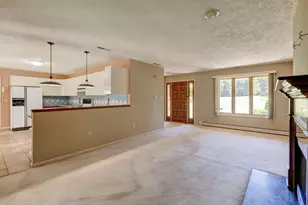 210 Pratt St, Southington, CT 06489 - Photo 12