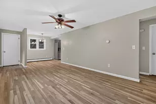 161 Broad St, Groton, CT 06340 - Photo 22