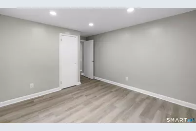 110 Greenwood Drive, Manchester, CT 06042 - Photo 18