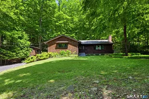 11 Wicks Manor Dr, Danbury, CT 06810 - Photo 1