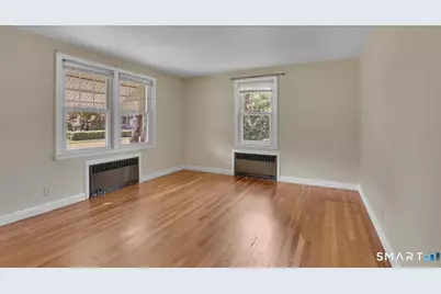 124 Vance Street, New Britain, CT 06052 - Photo 2