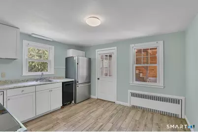 124 Vance Street, New Britain, CT 06052 - Photo 6