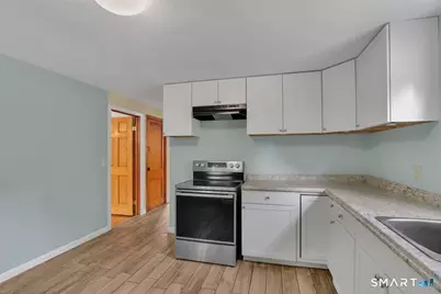 124 Vance Street, New Britain, CT 06052 - Photo 8